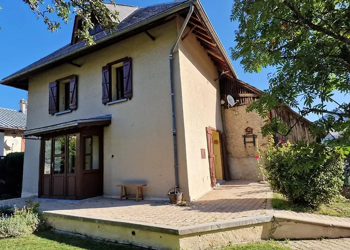 Les Bouvreuils Ferienhaus